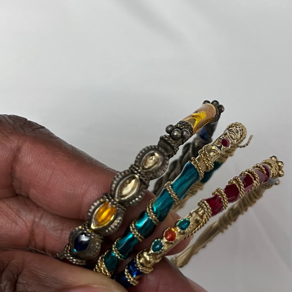 Lot Of Three Gold Tone Textured Rope Design Thin Bangle India Bracelets - Picture 15 of 16